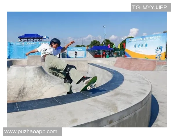 滑板战术解析:深入探讨上海滑板队的包夹体系与战术运用 滑板战术解析:深入探讨上海滑板队的包夹体系与战术运用